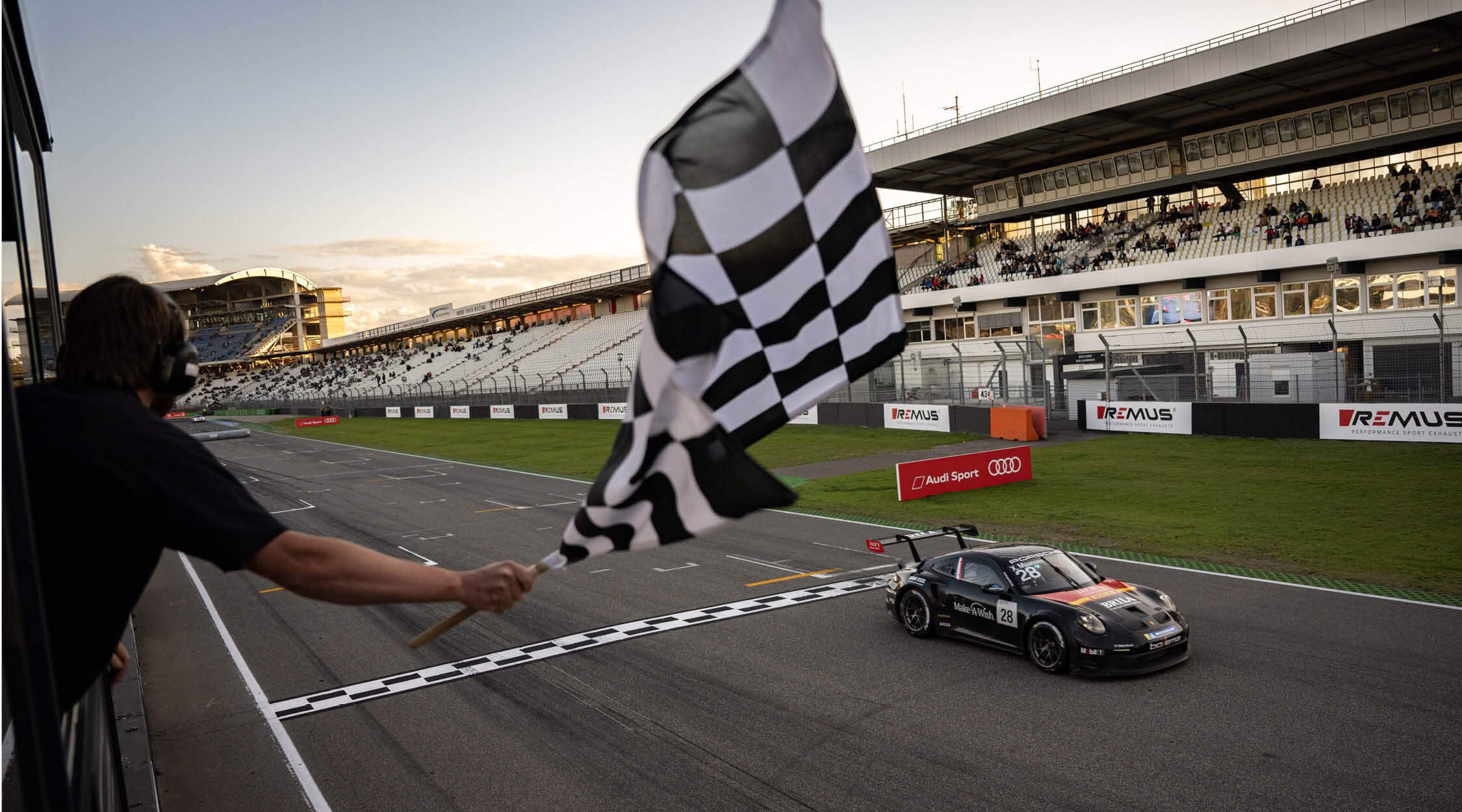 vlaggen_circuit_zolder_1000x600